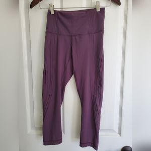 Yogalicious | XSmall | Purple Cut-Out Capri Leggings